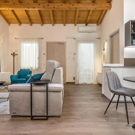 Veronetta Stunning Rooftop With Lift Apart-hotel *