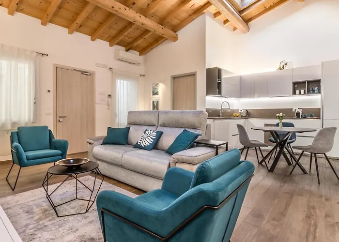 Aparthotel Veronetta Stunning Rooftop With Lift Verona
