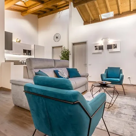 Veronetta Stunning Rooftop With Lift Aparthotel Verona