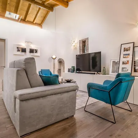 Veronetta Stunning Rooftop With Lift Aparthotel Verona