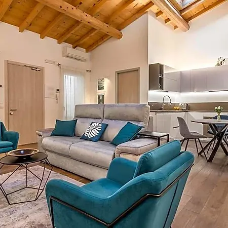 Aparthotel Veronetta Stunning Rooftop With Lift 4*