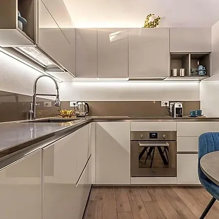Veronetta Stunning Rooftop With Lift