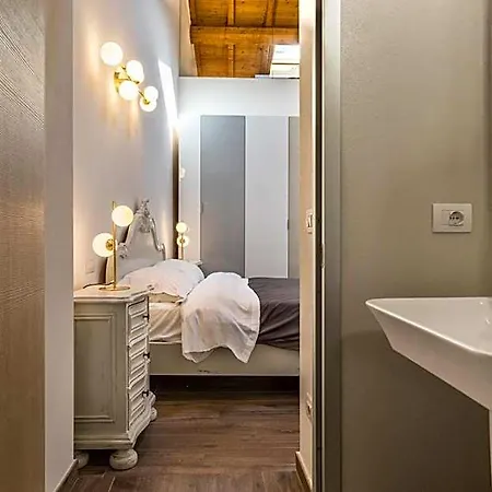 Veronetta Stunning Rooftop With Lift 4*