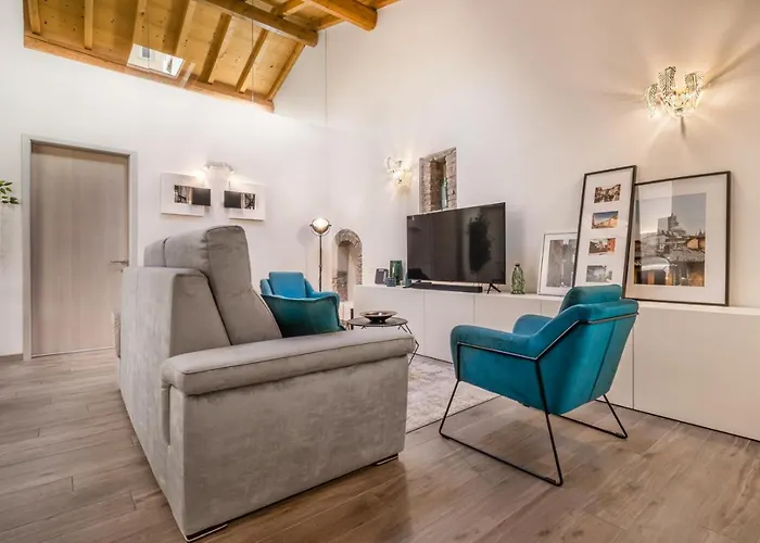 Veronetta Stunning Rooftop With Lift Aparthotel Verona