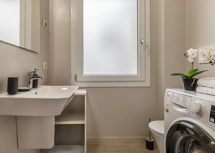 Aparthotel Veronetta Stunning Rooftop With Lift Verona