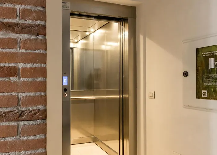 Aparthotel Veronetta Stunning Rooftop With Lift